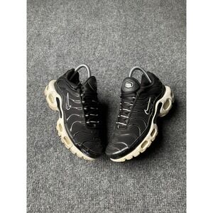 Mens Running Nike Air Max Plus Tuned 1 Black Silver Shoes DM2362-001, Size US 6